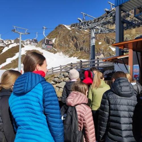 Bild zeigt SS an der MIttelstation